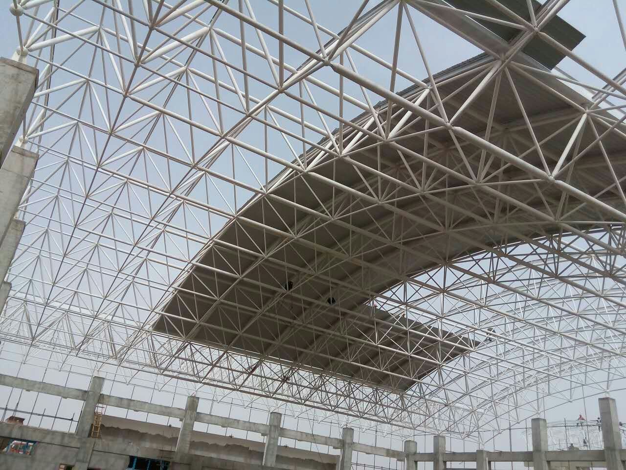 南京青岛一汽网架